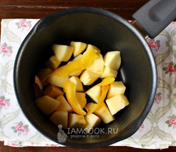 Соус из хрена с яблоками и лимоном