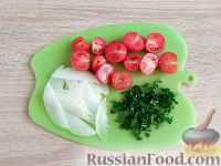 Салат с перловкой, кукурузой и помидорами