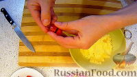 Помидоры-полосатики (закуска с сыром и чесноком)