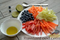Овощной салат "Радуга" с голубикой