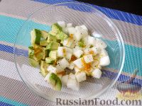 Салат из дыни и авокадо