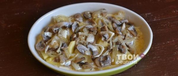 Картофель с грибами в духовке
