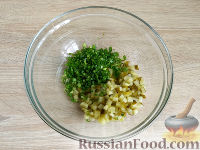 Салат с куриным филе и грибами