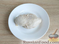 Салат с куриным филе и грибами