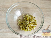 Салат с куриным филе и грибами