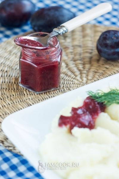 Простой чатни из слив без лука